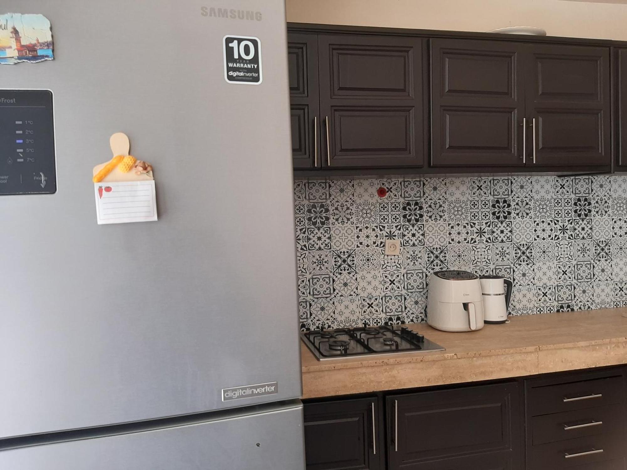Familiale 100€ / La Nuitee Apartamento *