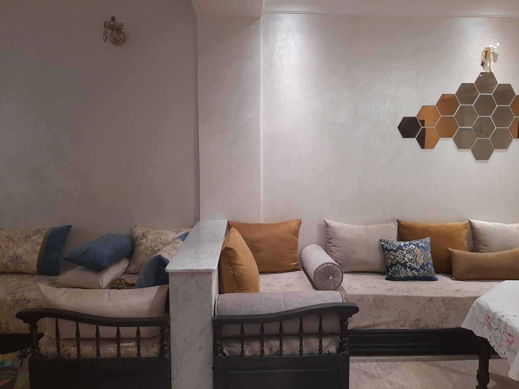 Familiale 100€ / La Nuitee Apartamento